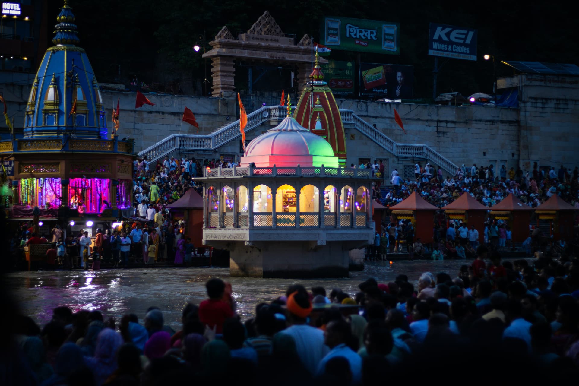 Pilgrims at Har Ki Pauri ghat in Haridwar